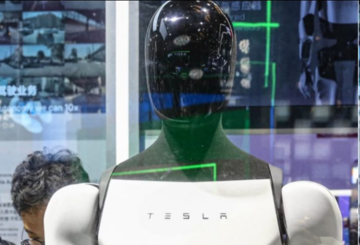 特斯拉人形机器人Optimus.jpg 特斯拉人形机器人Optimus.jpg